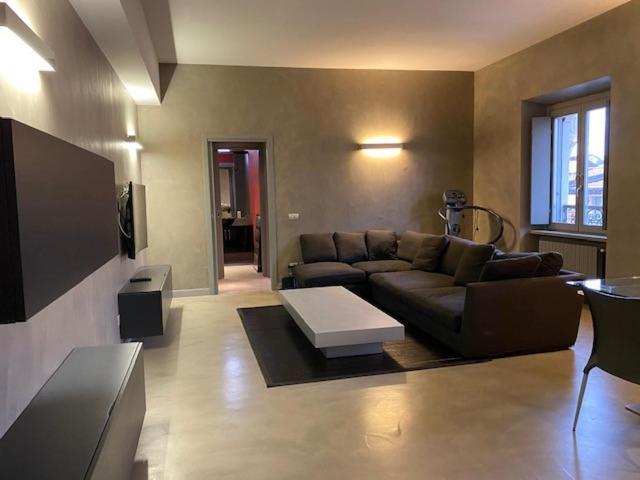 Spacious & Elegant Apartment Near Corso Como - Maroncelli Milano Eksteriør bilde